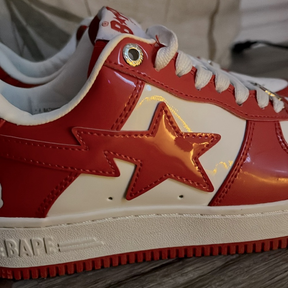 Red & White Bapes - Picture 2 of 4